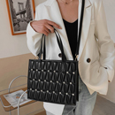 Cartera Lulu modelo negro