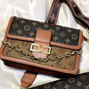 Cartera nilena marrón claro