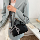 Cartera Raisel color negro