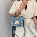 Cartera Trixie color celeste